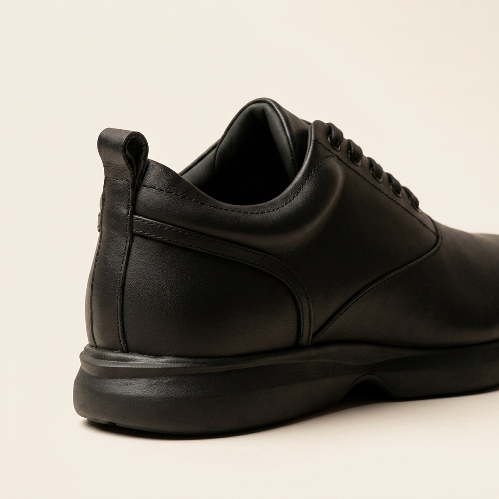 Reinforced pain-relief supportive heel counter